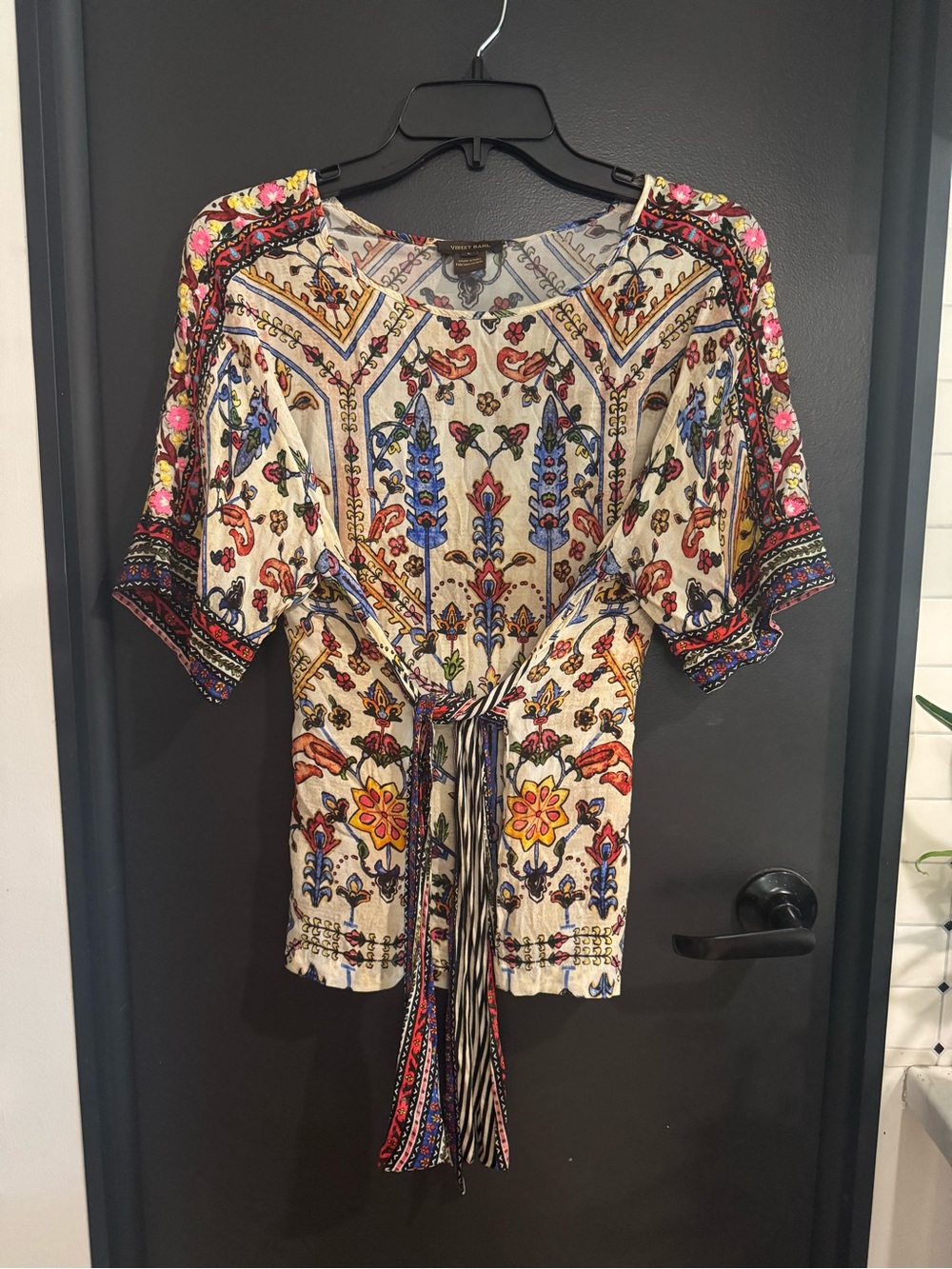 Vineet Bahl for Anthropologie Meknes Boho Tie Blouse with Embroidered Sleeves - Picture 7 of 11